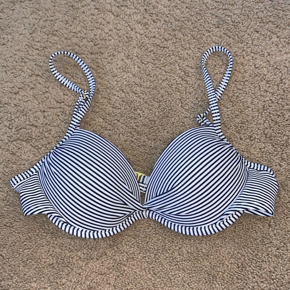 Bikini top